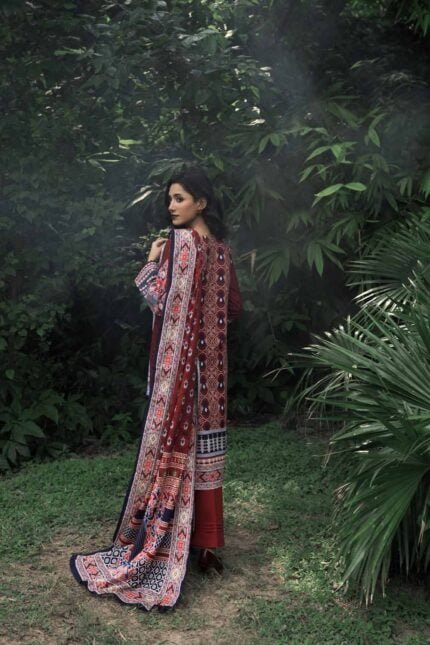 Gul Ahmed 3PC Unstitched Printed Khaddar Suit WR-22028