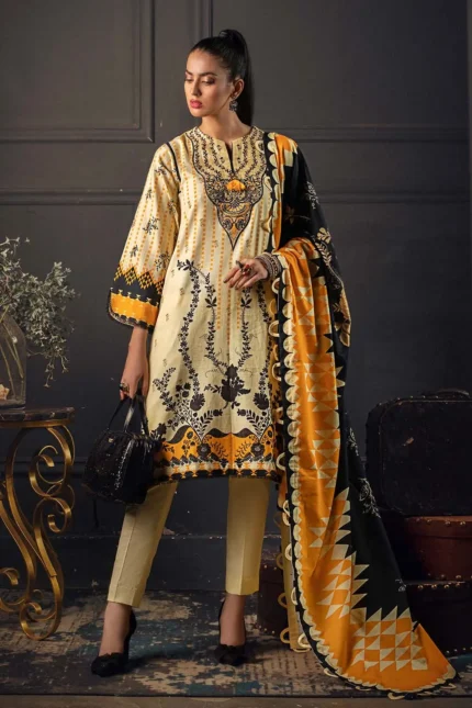 Gul Ahmed 3PC Unstitched Embroidered Khaddar Suit with Digital Printed Khaddar Dupatta K-12016