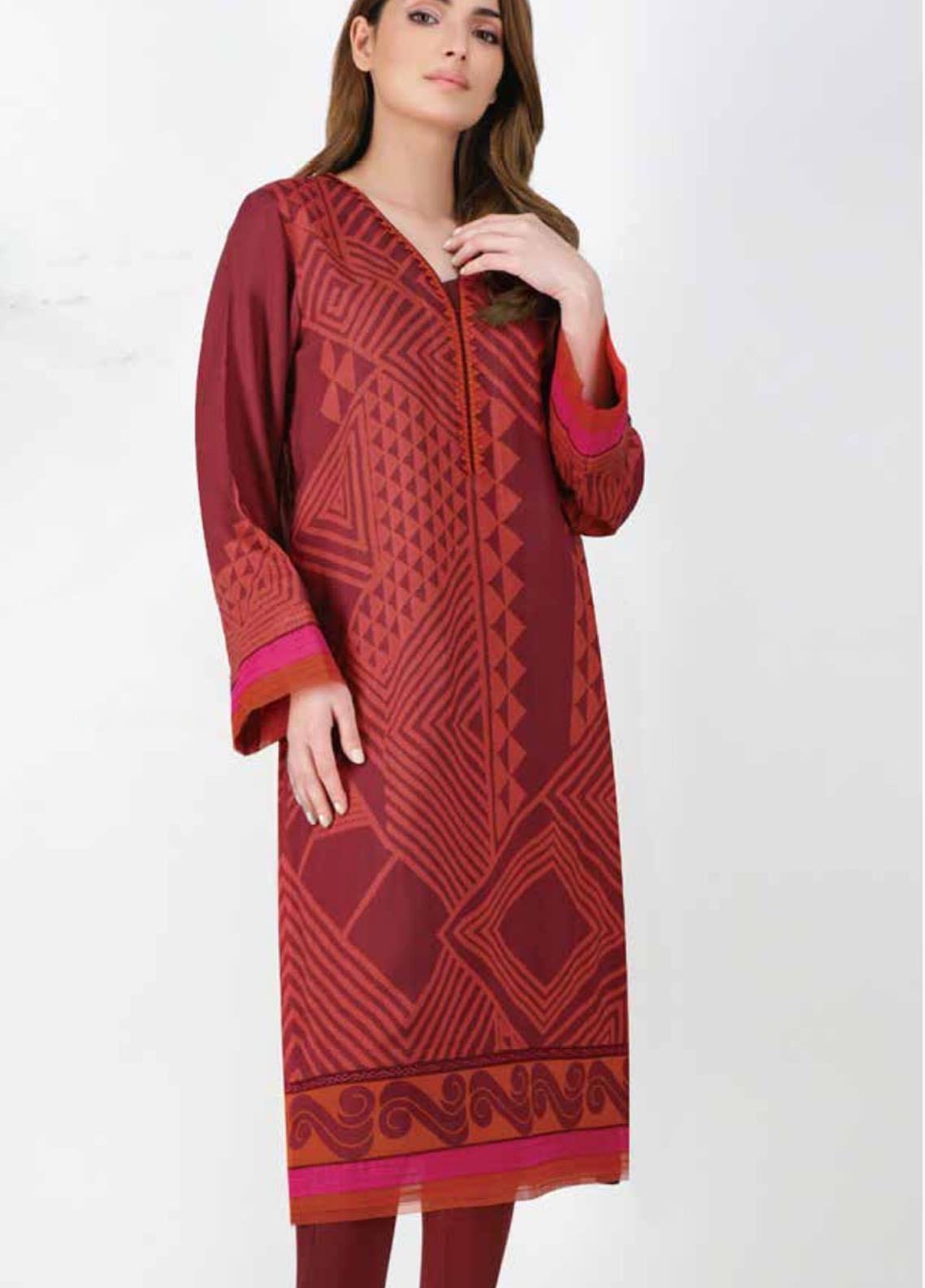 Alkaram Printed Viscose Suit Unstitched 2 Piece FW-27 Maroon - Winter Collection Alkaram Printed Viscose Suit Unstitched 2 Piece FW-27 Maroon - Winter Collection